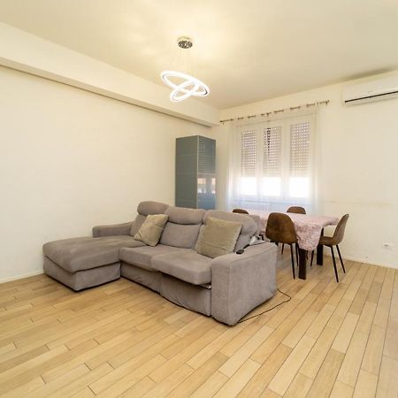 Central Maya Apartment Milan Exterior photo